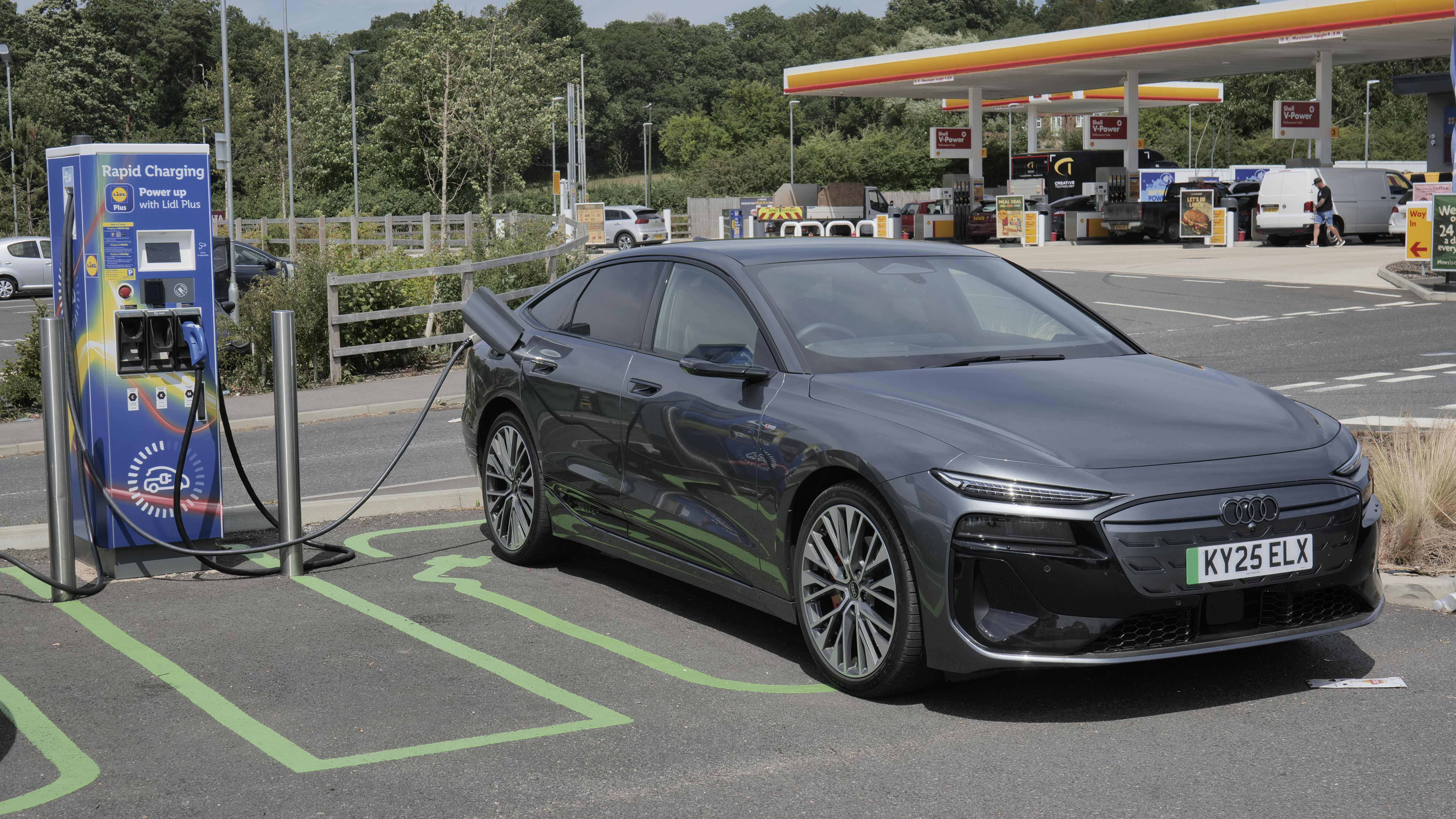 AUDI A6 E-TRON AVANT 210kW 83kWh Sport 5dr Auto